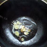 土豆香菇炖鸡翅的做法图解五