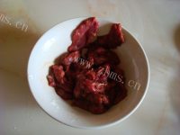 美味小炒牛肉片做法图解1)