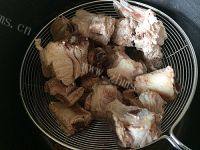 美美厨房之排骨炖豆角做法图解3)