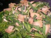 韭菜炒豆腐干做法图解3)