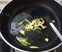 美味的茄丁拌面做法图解8)