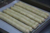 自制蓝莓面包做法图解7)