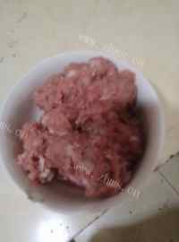 补水的冬瓜肉丸汤做法图解4)