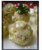 美味的蚕豆火腿球