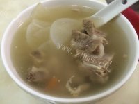 好吃的排骨萝卜汤做法图解7)