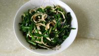 家常菜韭菜炒香干做法图解8)