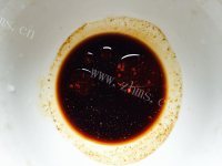可口的鱼香肉丝面做法图解3)