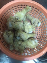 美味的可乐鸡翅根做法图解5)