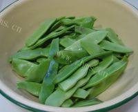 一个人的炖豆角做法图解3)