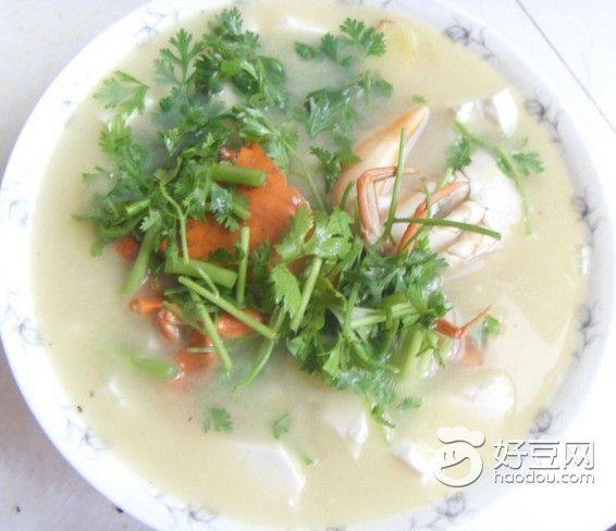 青蟹豆腐汤