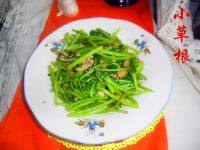 家常的茼蒿炒肉