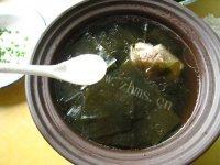 色味俱佳的排骨海带汤