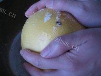最爱的蜂蜜柚子茶做法图解3)