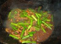 「DIY美食」蒜苔炒肉丝