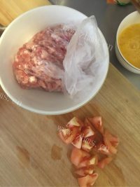 可口的番茄风味炒饭做法图解4)