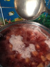 清爽可口的草莓罐头做法图解5)