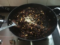 好吃的牛肉香辣酱做法图解11)