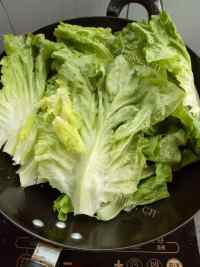 口感好的耗油生菜做法图解2)
