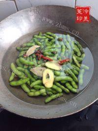 下酒菜盐水毛豆做法图解5)