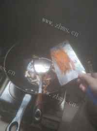 色香味浓的香菇青菜面做法图解9)