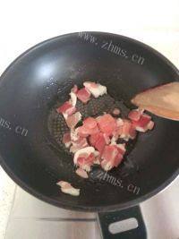 家常菜蒜薹炒肉做法图解3)