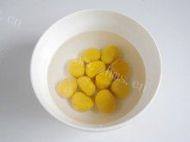 有特色的栗子鸡做法图解7)