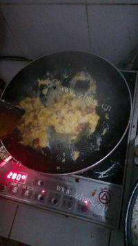 自己做的培根蛋炒饭做法图解5)