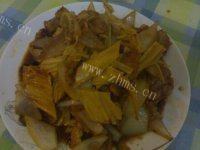 自己做的腐竹炒肉