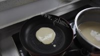美味的早餐鸡蛋卷饼做法图解5)