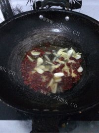 秘制麻辣羊肉丁做法图解5)