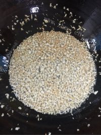 美味的蒜蓉开背虾做法图解6)