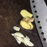 家常菜西红柿炒牛肉做法图解2)