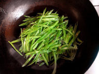 家常菜豆角丝炒肉做法图解4)