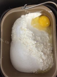 营养丰富的老式面包做法图解4)