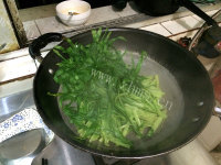 清炒通心菜做法图解11)