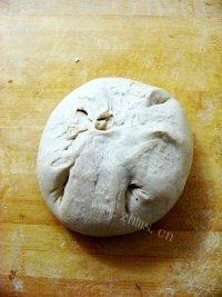 椒盐油酥烧饼做法图解8)