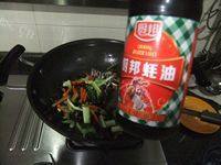 家常菜炒杂蔬做法图解7)