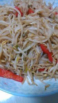 家常菜清炒豆芽