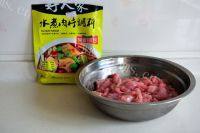 美美厨房之水煮肉片做法图解2)