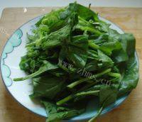 家常菜菠菜蛋花汤做法图解3)