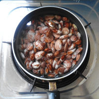 特色葱香豉油花肾豆做法图解3)