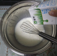 自制蔓越莓酸奶做法图解5)