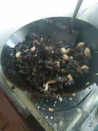 家常菜木耳炒肉
