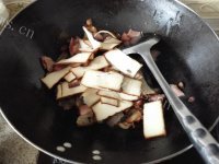好吃腊肉腊干钵做法图解4)