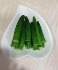 美味营养的白灼秋葵做法图解3)