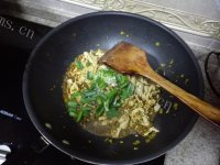 好吃的酱辣椒炒鸡脯肉做法图解8)