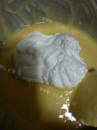 电饭煲海绵蛋糕做法图解10)