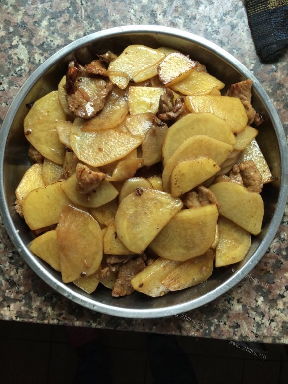 诱人的土豆肉片