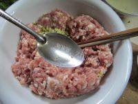 美味的鲜肉馄饨做法图解5)