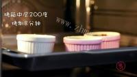 自制巧克力熔岩蛋糕做法图解13)